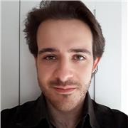 Laureato triennale in Storia con vasta cultura umanistica offre lezioni private